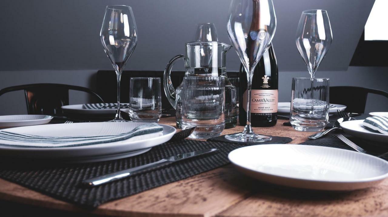 Padstow Escapes - Pajar Luxury Penthouse Apartment Esterno foto
